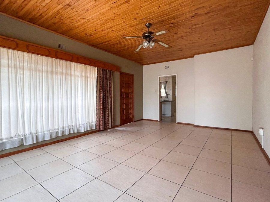 4 Bedroom Property for Sale in Parys Free State